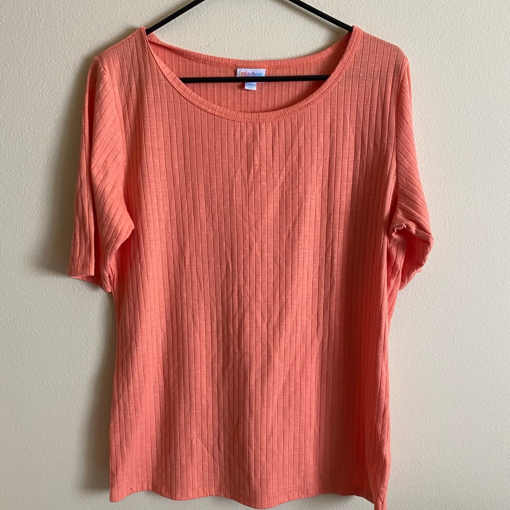 Lularoe Coral Shirt - XL
